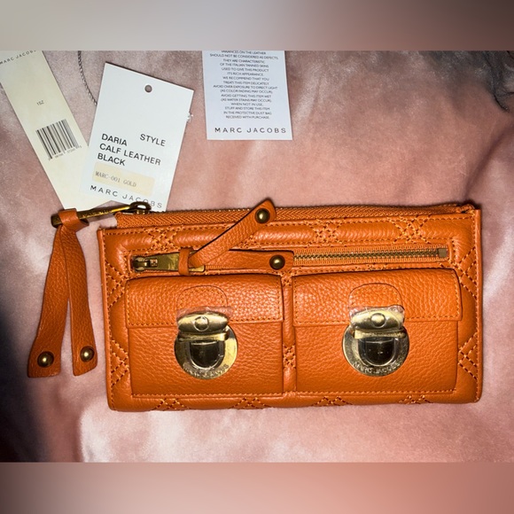 Marc Jacobs Wallet - Picture 6 of 16